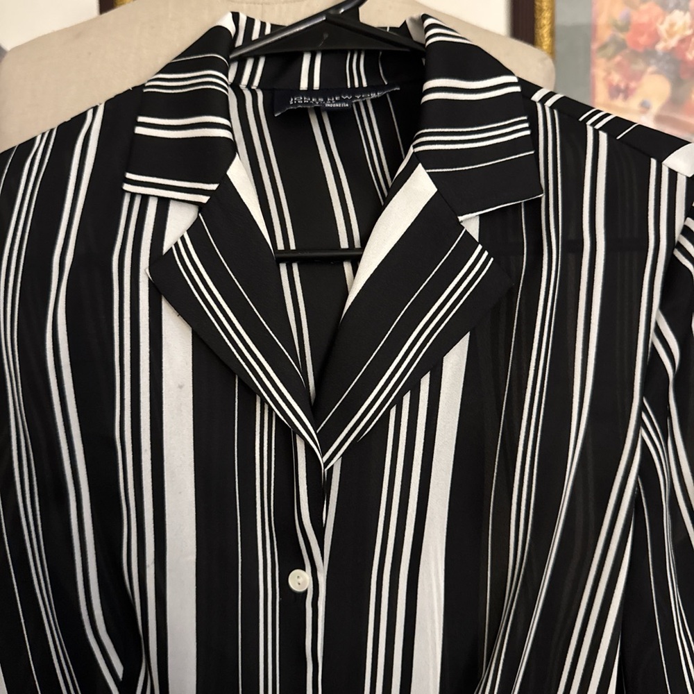 Striped button up - Picture 2 of 5